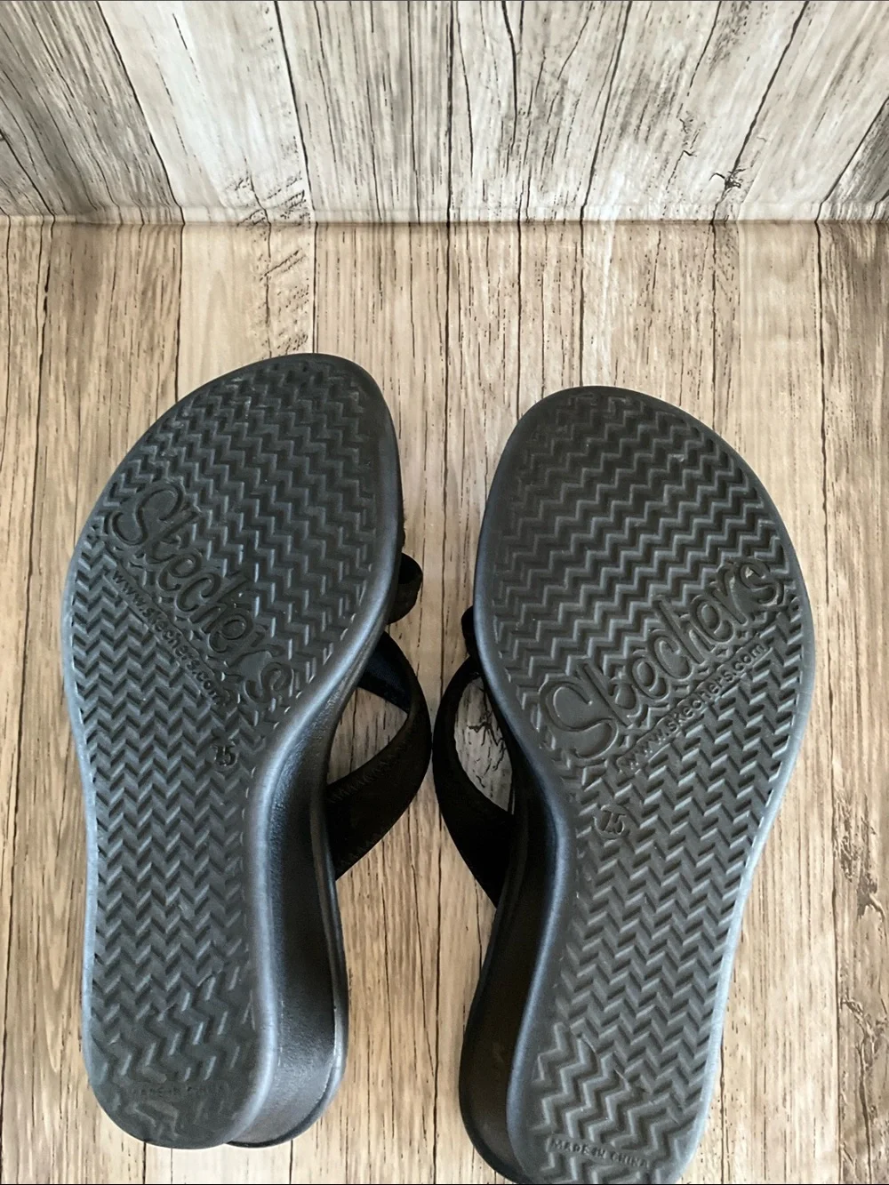 WOMENS SKETCHERS BLACK HEELED SANDALS